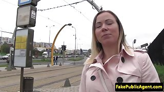 La dracu sexy de vreau femei goale un atlet cu două curve.